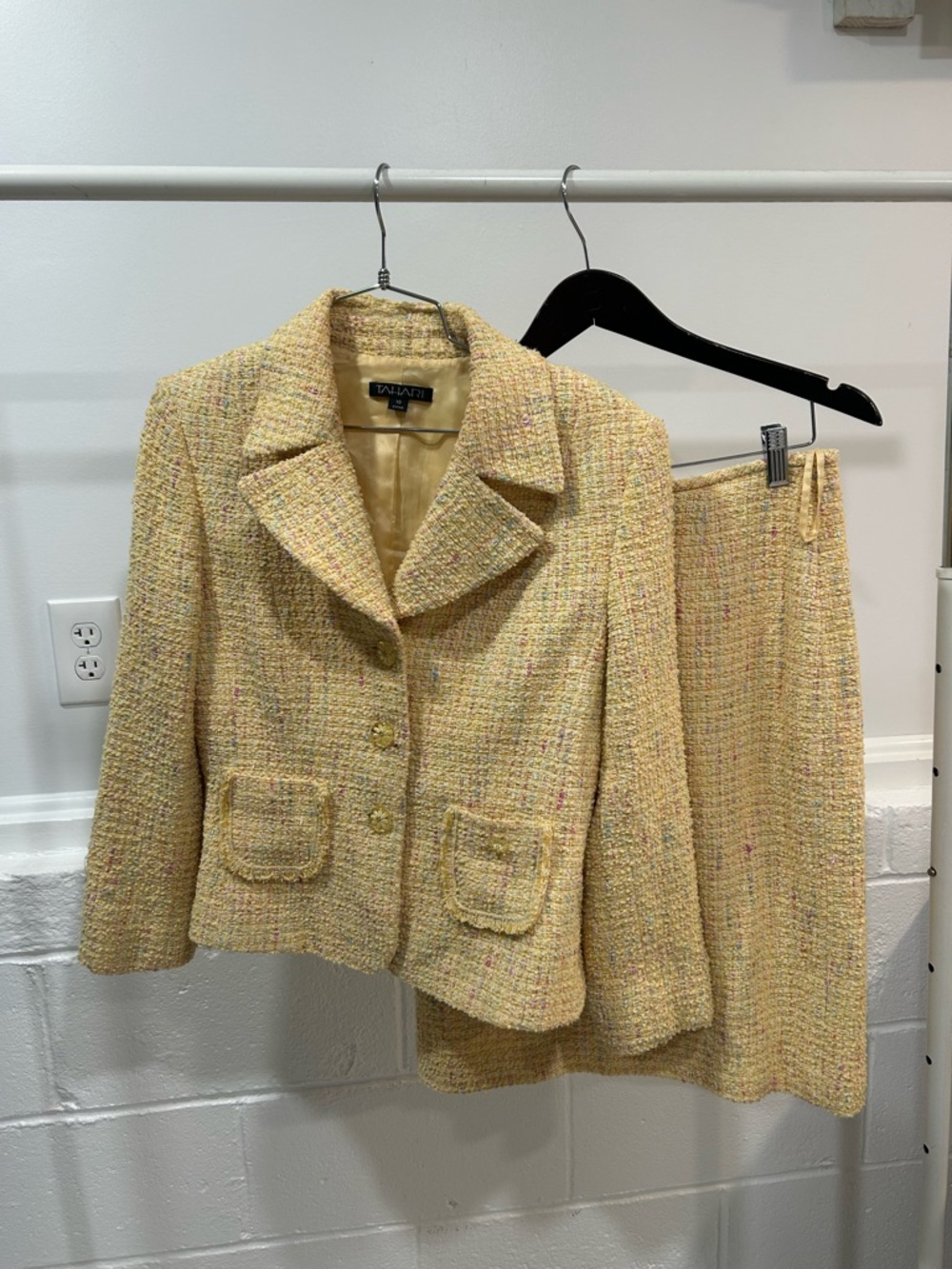 Tahari Pastel Yellow Tweed Jacket with Multicolor Flecks